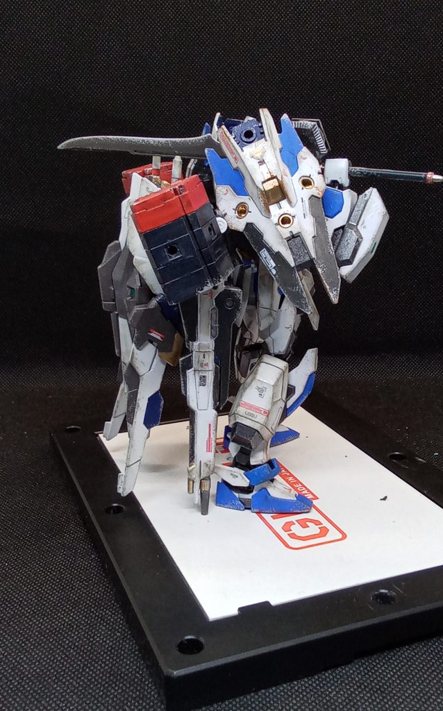 カラーと汚しを少し変更