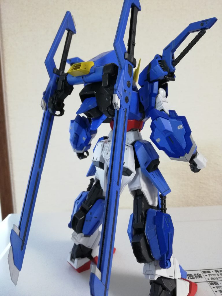 リアビューカラーリングは先祖返りでソードストライクっぽくしました。