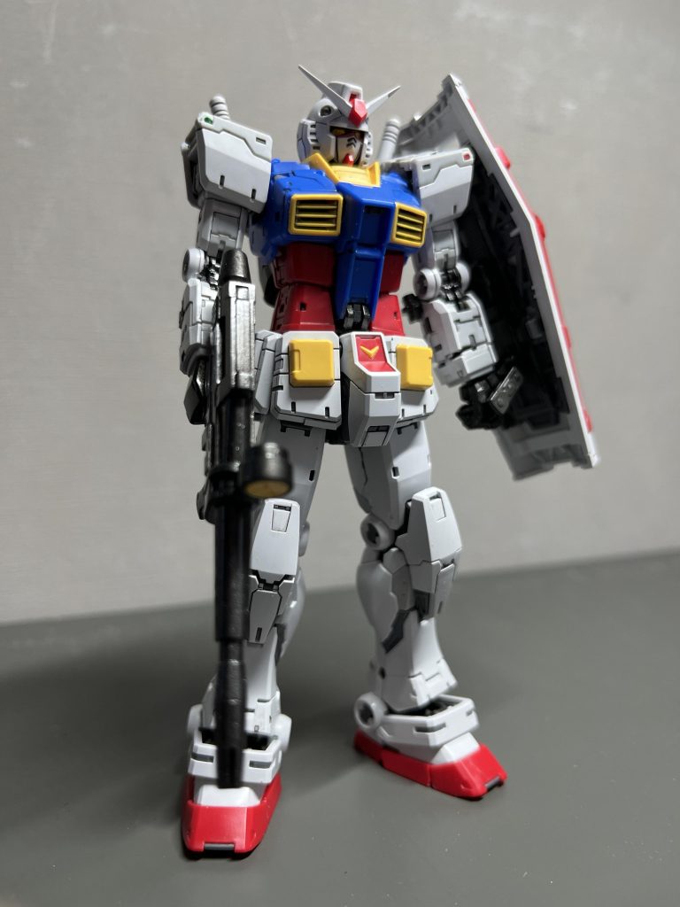 RG 1/144 RX-78-2 ガンダム Ver.2.0–2枚目/制作者：Shumai