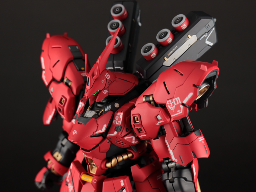 RG サザビー–6枚目/制作者：SAT