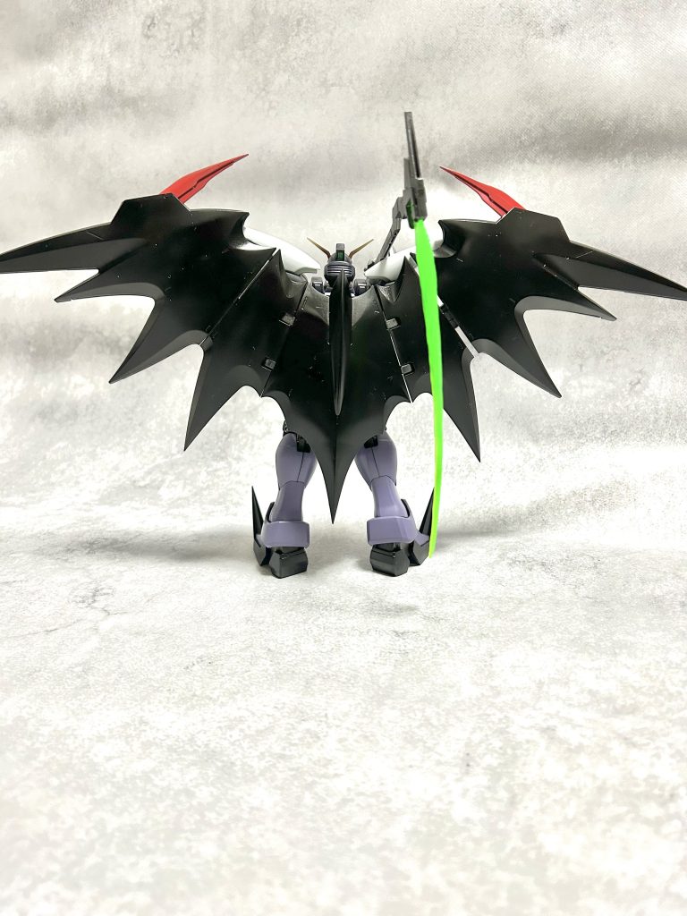 重たいアクティブクロークを背中に装着しても自立する安定感があるバランスが素晴らしいと思います👍✨