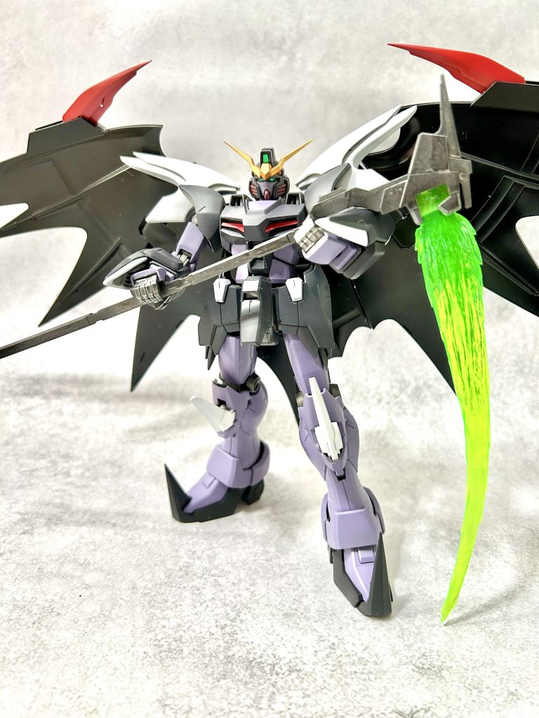 エアブラシ全塗装で仕上げました。色はほぼ指定色で塗りました。アクティブクロークの面の広い部分の塗装が、ムラになり難しかったです💦