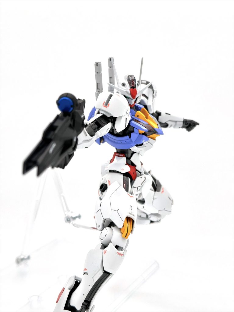 ライフルのスコープはプライマリーメタリックブルー+クリアー