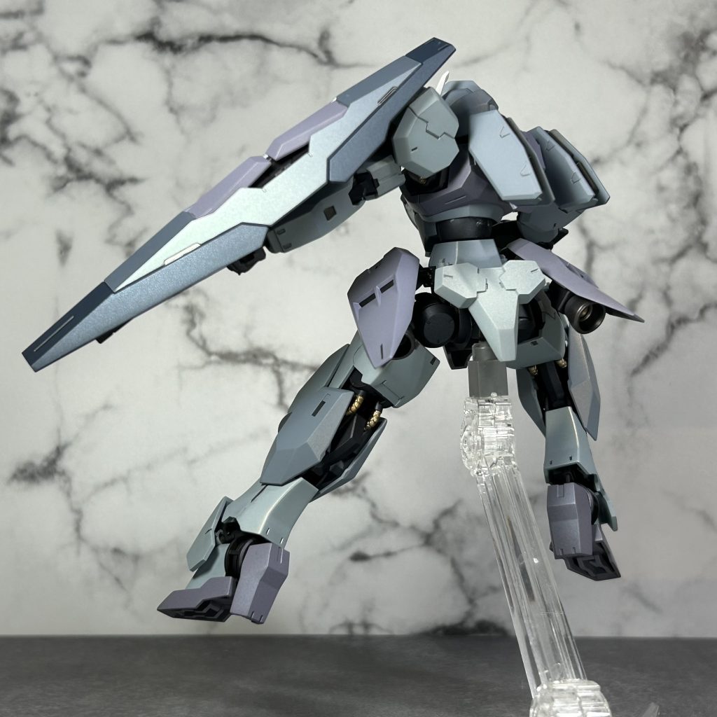 GUNDVOLVA–2枚目/制作者：てる