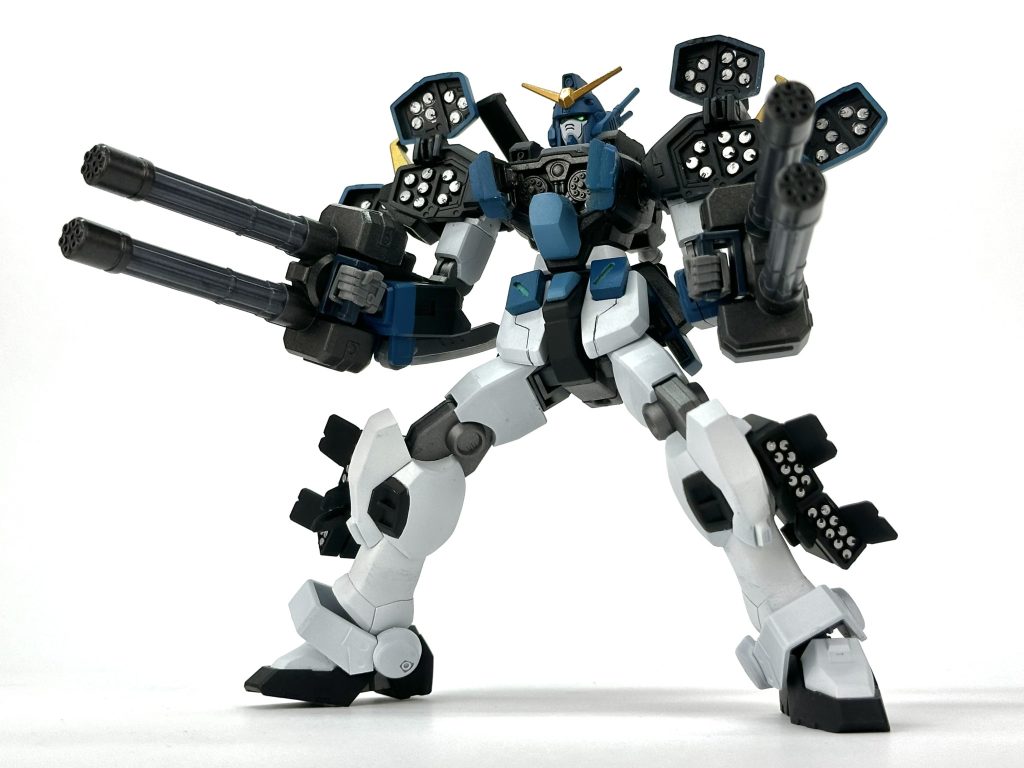 HGACガンダムヘビーアームズカスタム–5枚目/制作者：うろぼろす