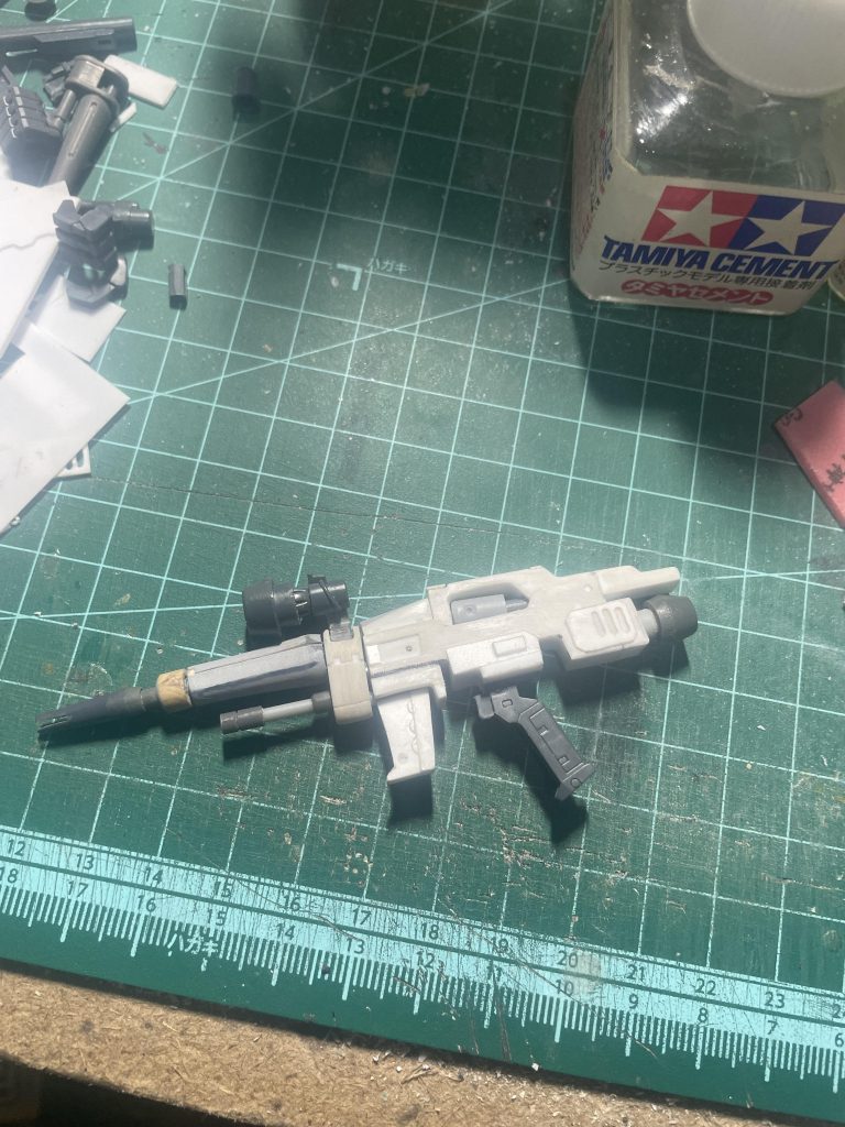 試作ガンダムＮＴ-1–3枚目/制作者：sakasama