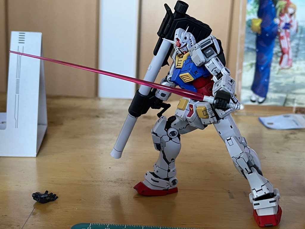 RG ガンダム ver2.0–4枚目/制作者：gin