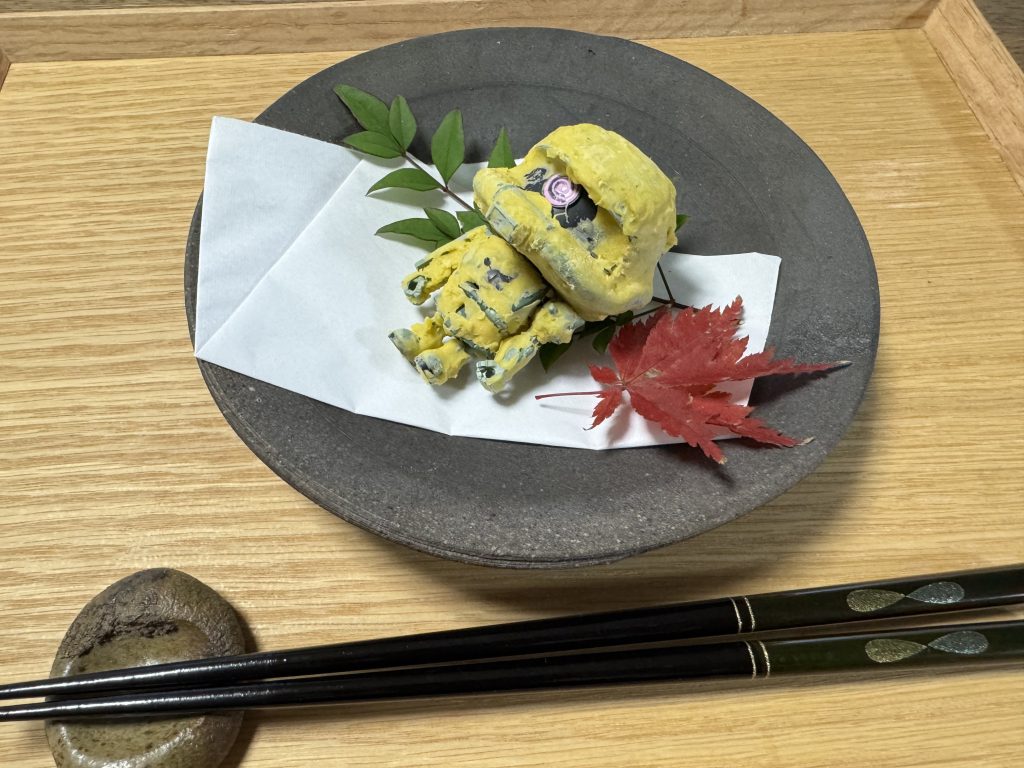 今回はザクプラくんの天ぷら…つまり、ザクぷらくんであります! おそらくザクッとした食感がする…と思う。