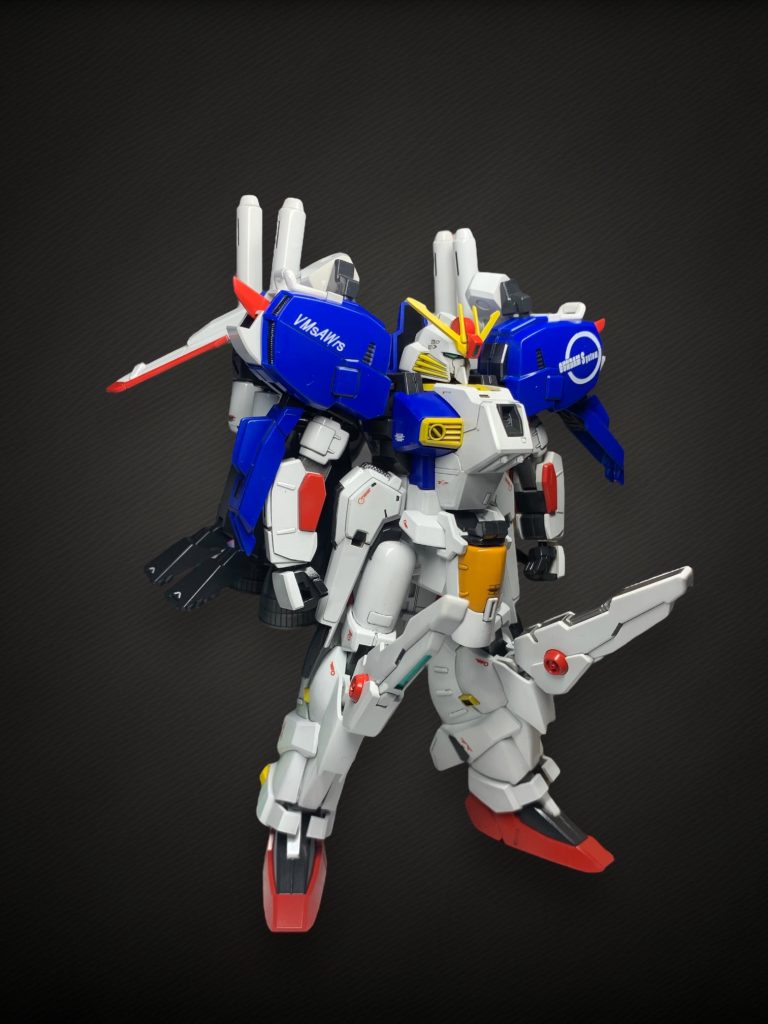 やや首が短いと思います。色分けも合わせ目消しもわりと大変でしたが、作りごたえがありました。