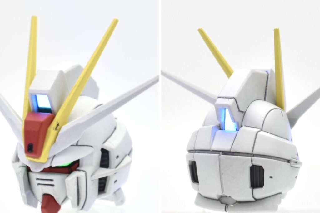 まず頭部。ツインアイとセンサー部分は蛍光塗料で塗装。UVライトを当てると発光します。