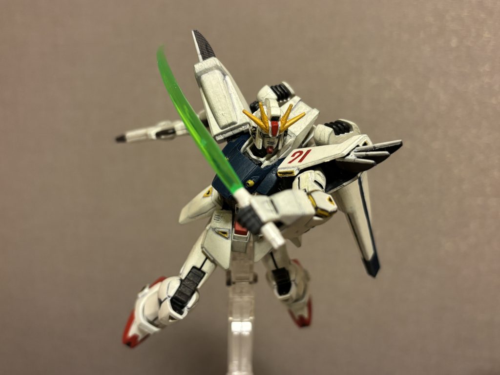 HGUC ガンダムF91–7枚目/制作者：押忍やすじろう