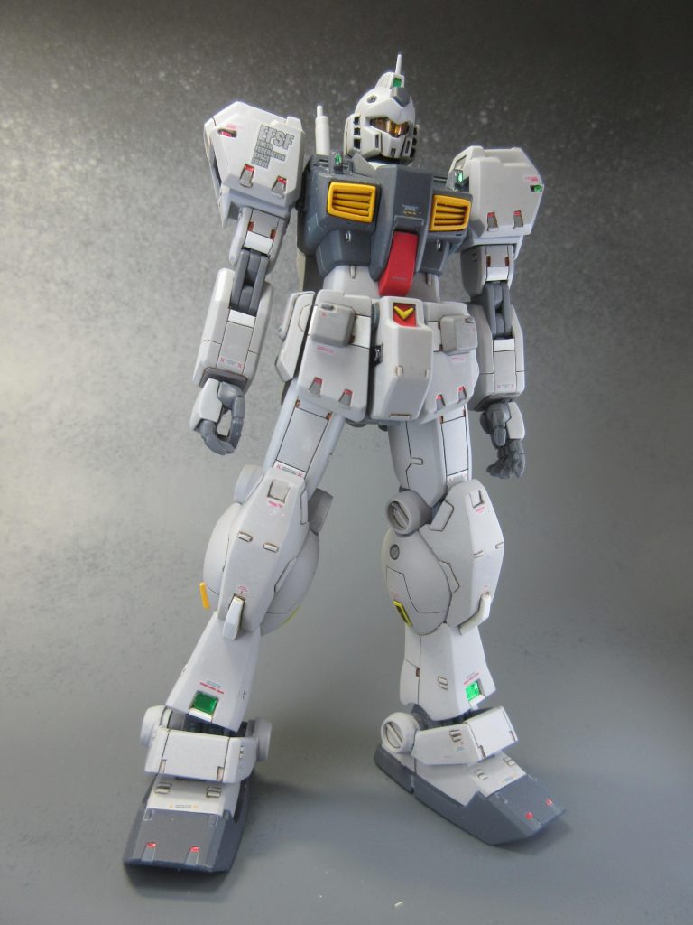 イメージはティターンズで運用されたクゥエルやヘイズルのデータをフィードバックした0085-86あたりの連邦採用機です。