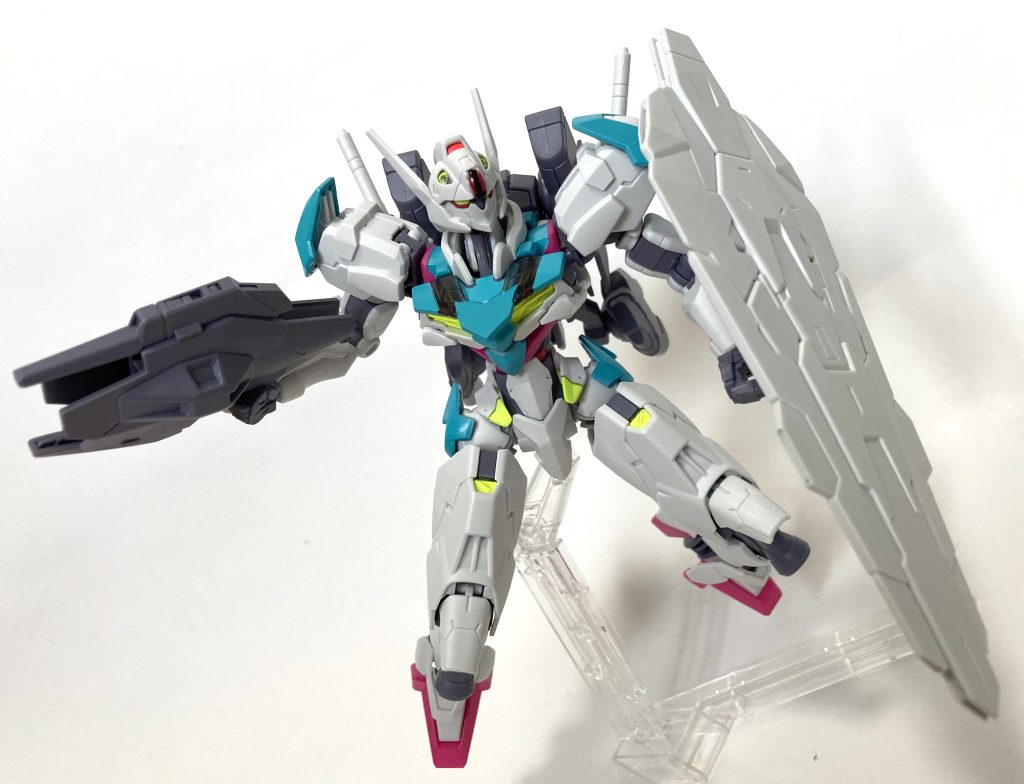 ビットのギミックに驚きました。丸いピンとダボ無しでぴったりくっつく！