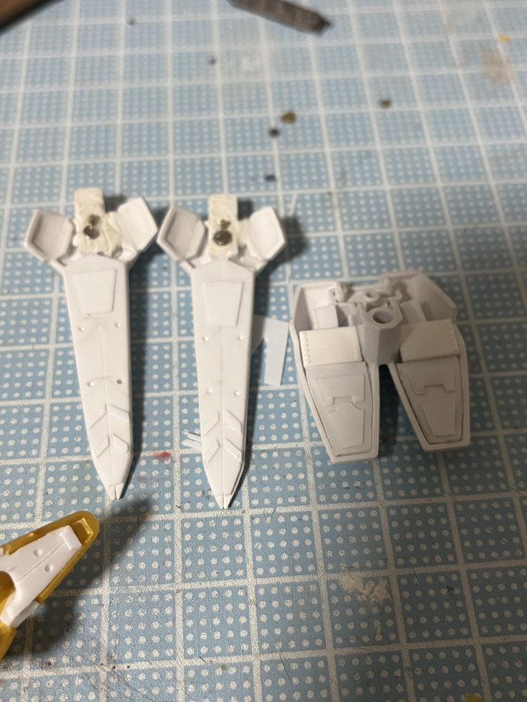 ヴェスパーやスカート裏もできるだけ裏打ちを施しました