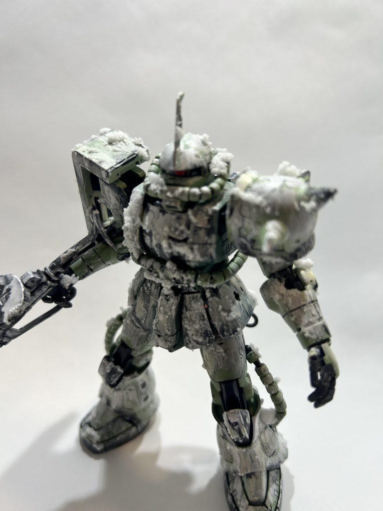 ザクII 冬季迷彩–2枚目/制作者：クレイジーピピジュニア