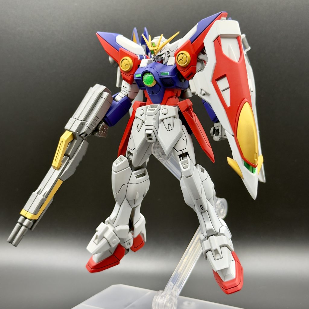 ということで今回はHG ウイングガンダムゼロ(プロトゼロ)でした。次回はザクⅡの予定です。お楽しみに〜。 ではでは、ご覧いただきありがとうございました!