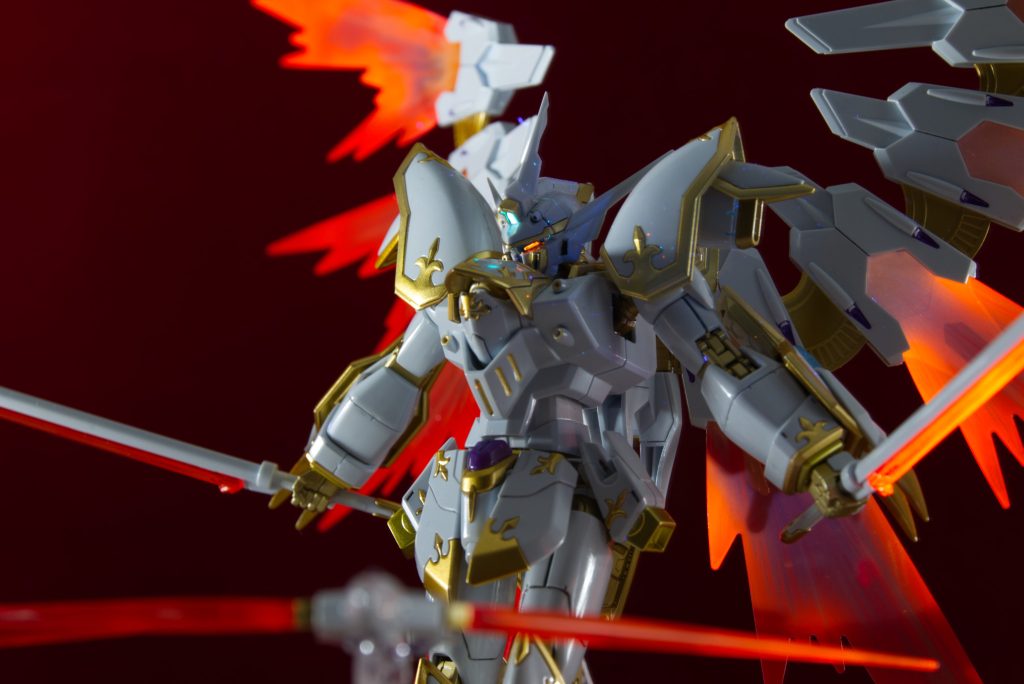 血塗られた「純白」–2枚目/制作者：wing