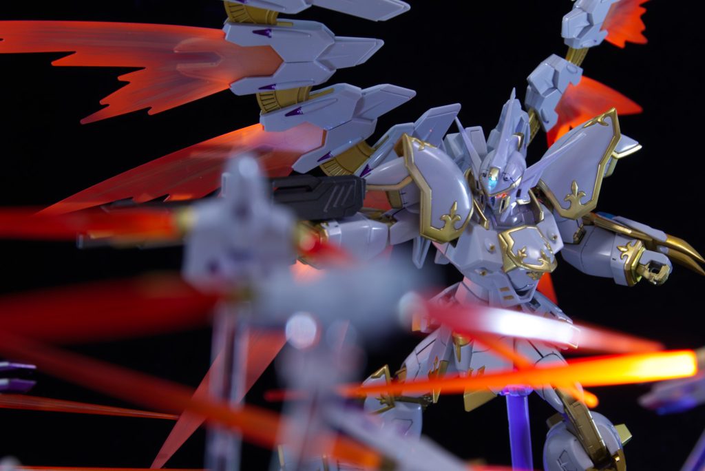 血塗られた「純白」–5枚目/制作者：wing