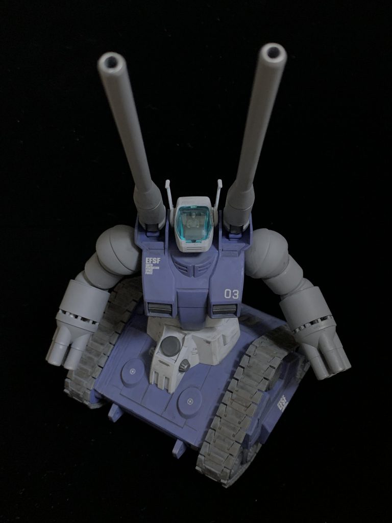 攻略本と似たようなポーズ。