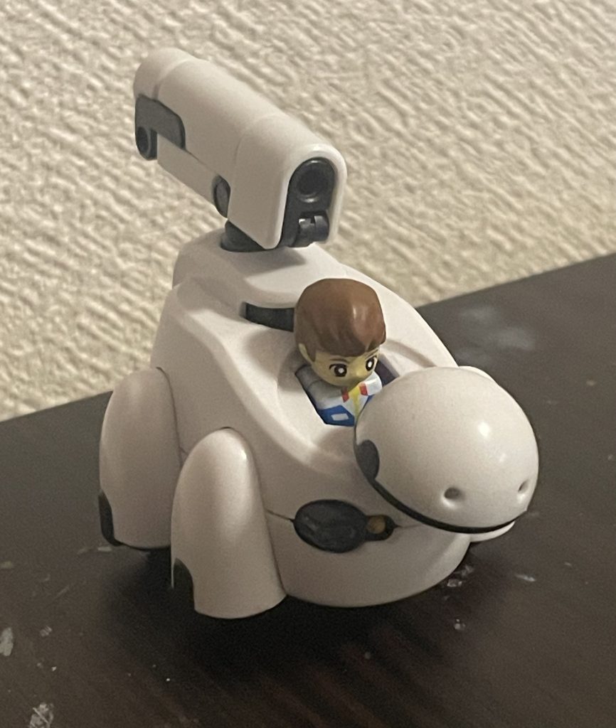 TAMOTUの頭をズラしてアムロの顔を出します。