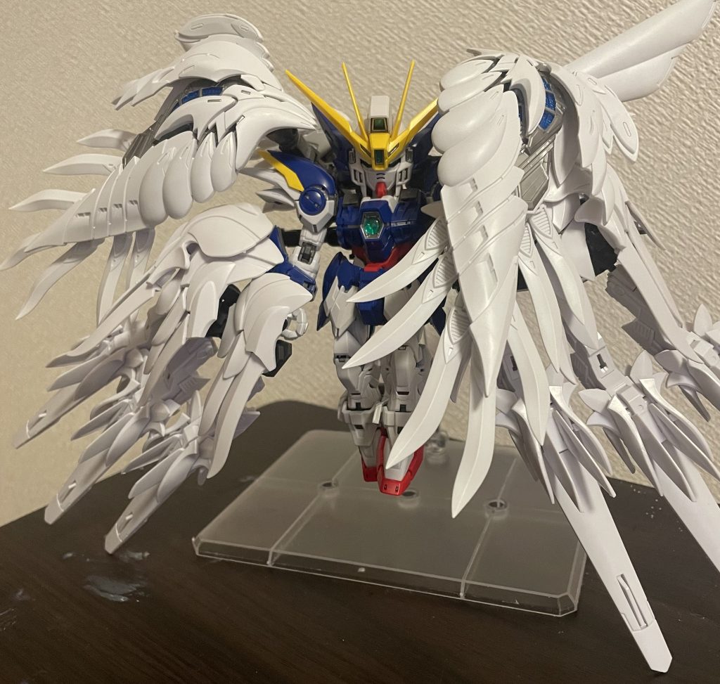 やっぱり羽根が最高です！ゼロカスタム最高です！まあ羽根のおかげで撮影スペースには入らないんですがwご覧いただきありがとうございました。