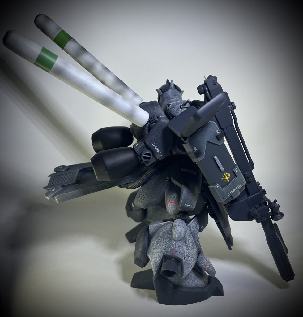 何と無くボス感を出す為に、ずんぐりスタイルにこだわりました!!個人的趣味です、、、