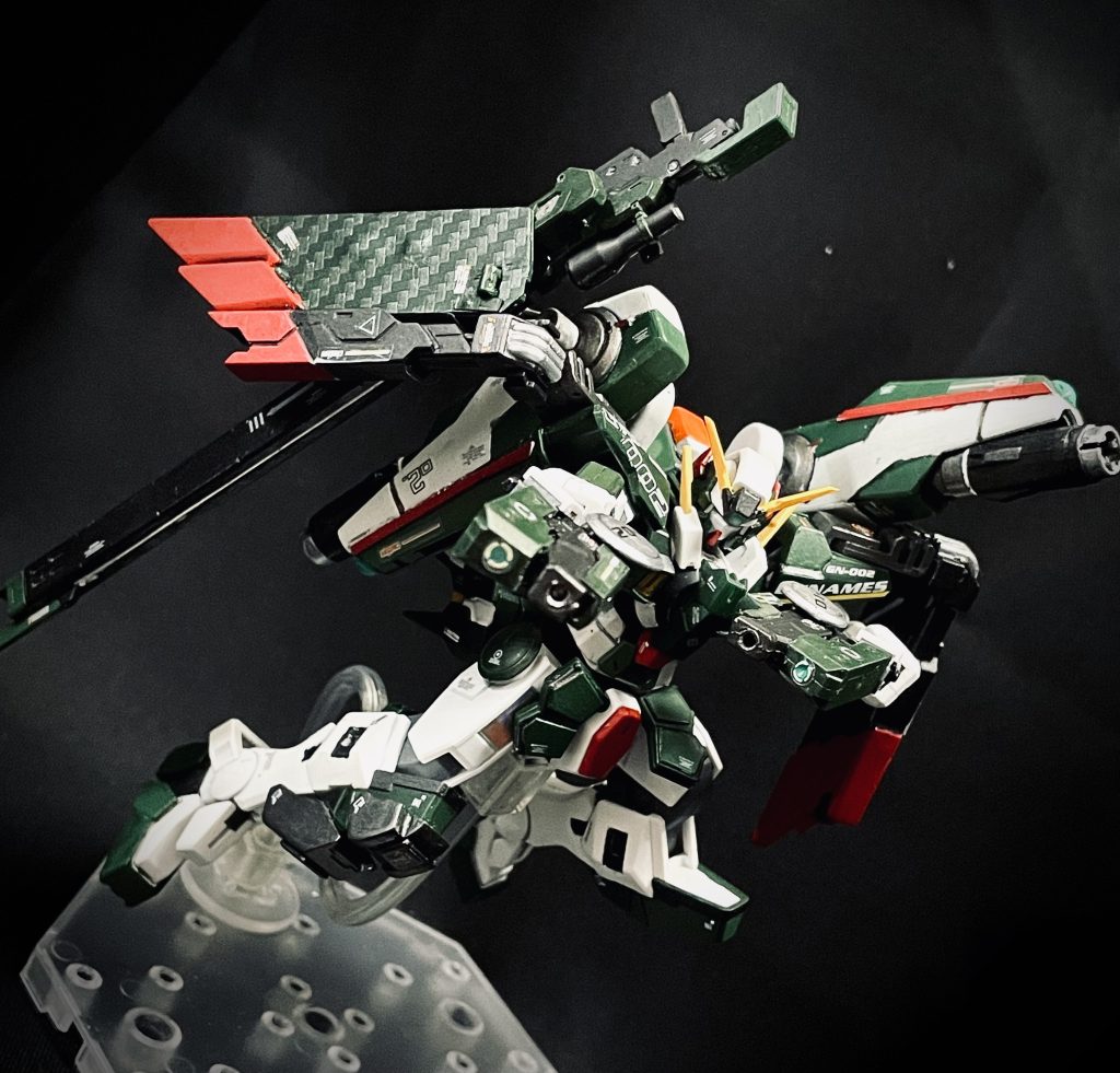 『セブンバレット GNビームピストル装備』フルウイングシールドなしのセブンバレットバックパックのGNキャノンは可動式