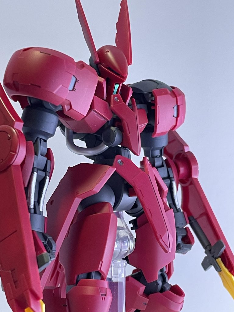 パーツ数が少ないので、塗装は楽でした。それでもしっかりした造形で、プロポーションも良き。ななかなかカッコいいです^_^