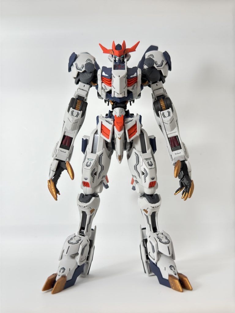 エアリアル系は太ももが長いので、ルプスレクスの長い腕部とバランスが取れている気がします。