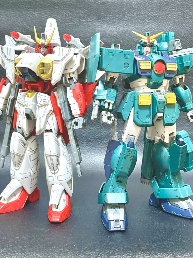 ここまでご覧いただきありがとうございます。MGでXが出た時に、レオパルドとエアマスターもMGでと思って早10年。当時はHGなんてと思ってましたが、実際に組んでみるとこれはこれでいいものですね😁バーストとかデストロイモも入手出来たら組んでみたいものです。それではまた〜👋