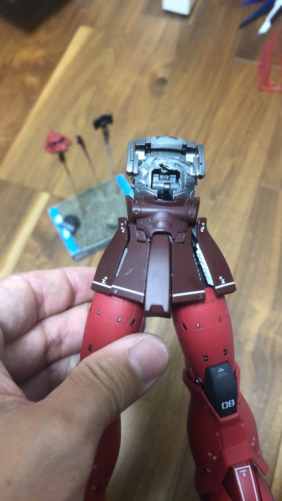 胴体の中までは再現できず。オミット