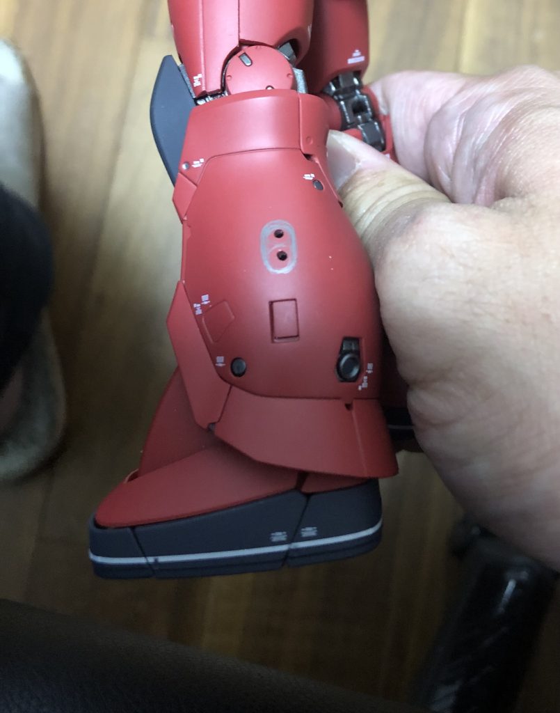 穴あけにめちゃ覚悟がいったぁ