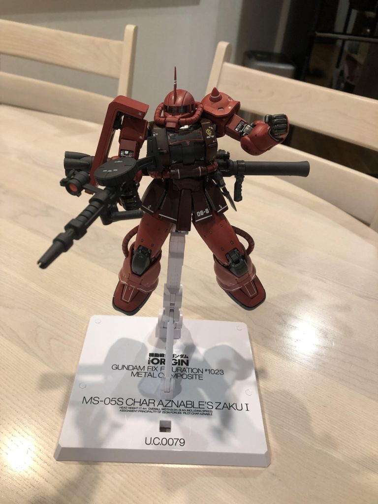 スタンドがザクIのまま