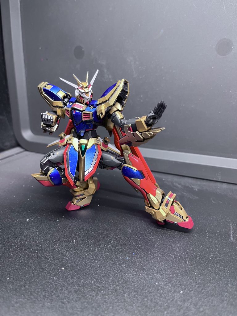 ポージングはブルースリーやジャッキーチェンを参考に。。