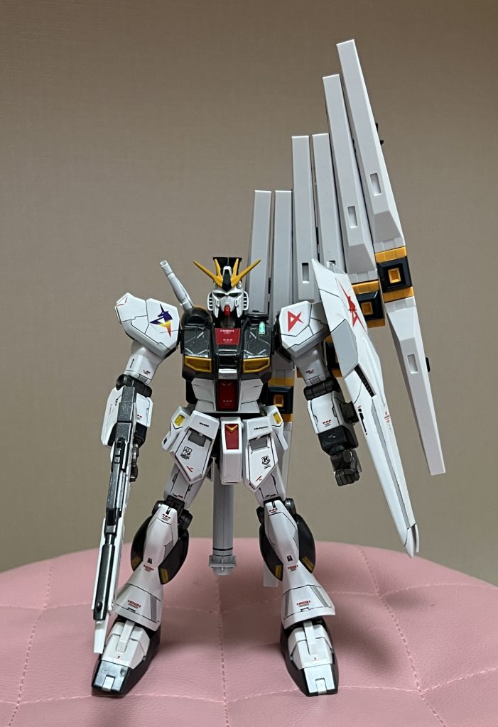 HG νガンダム–4枚目/制作者：yohacky