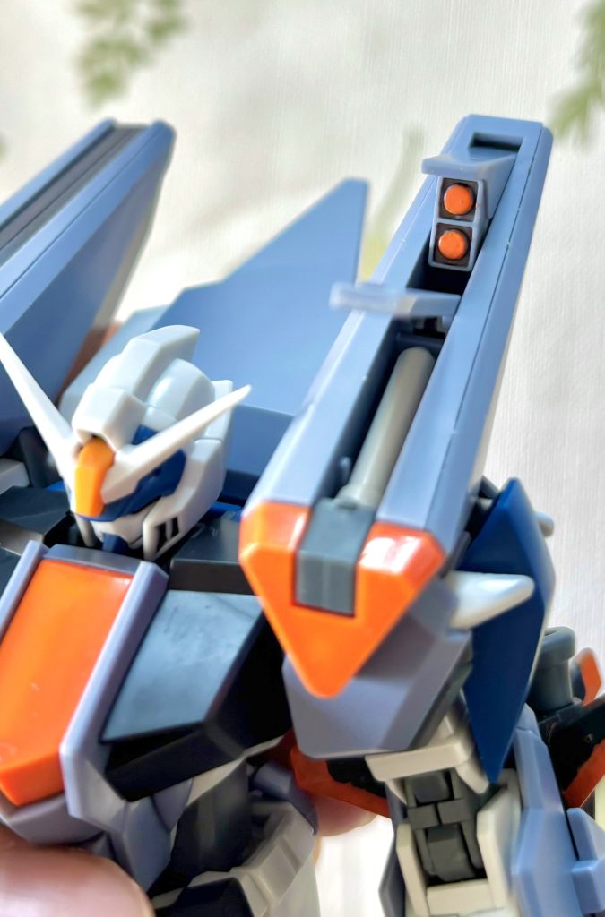 アサルトシュラウドないなミサイルも塗り分け。アンテナもシャープ化しています。