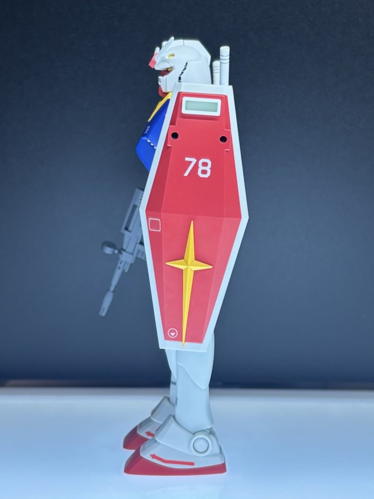 シールドにも78で自己主張。