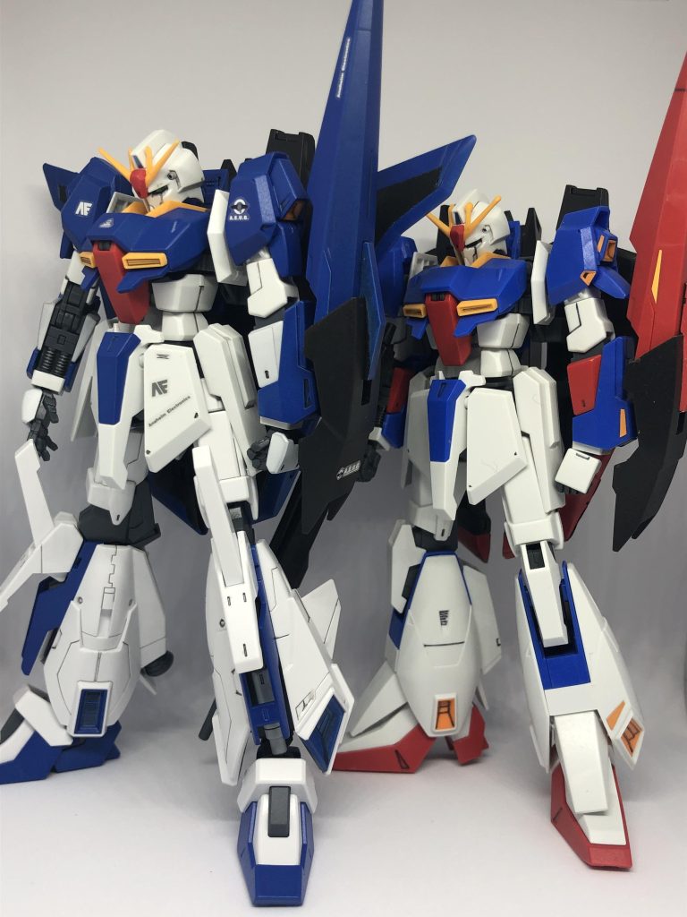 リバイブZ発売直後に購入、制作したZと、並べました。雰囲気変わりましたかね。