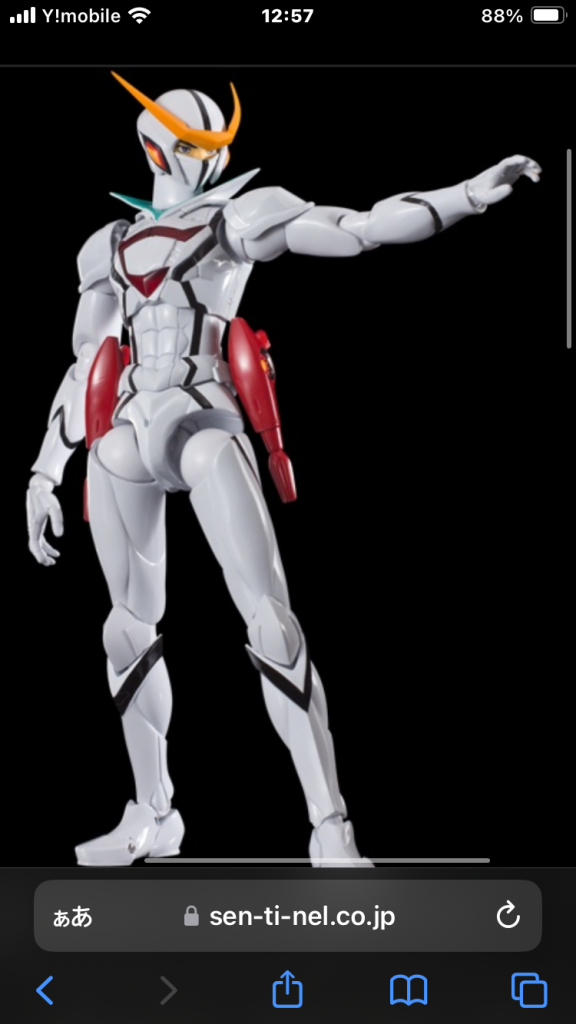 こちらが元ネタのキャシャーンになります実は製作の後になってブラスターを腰に付けているのに気づいたのですが、そこは割愛しました 😆