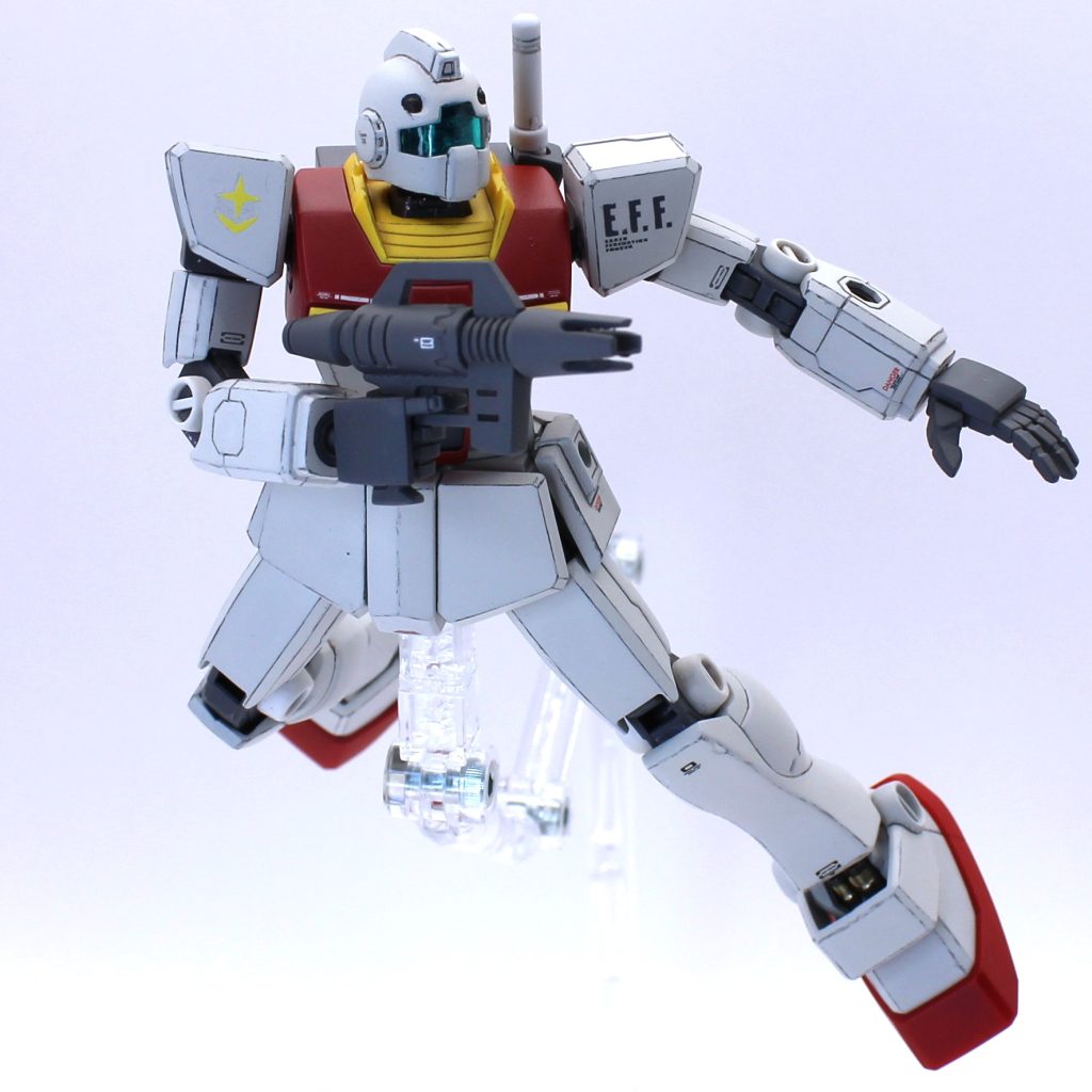 腿部HGUCリバイブガンダムまんまです。