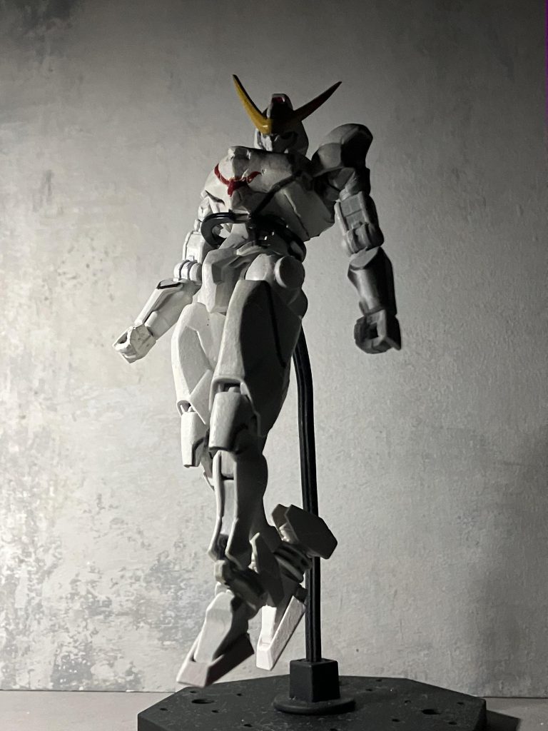 サムネ加工前になります ルブリスはディスプレイ用の3m m穴がないんですよね他の水星キットにはあったのに、これだけないのが謎です