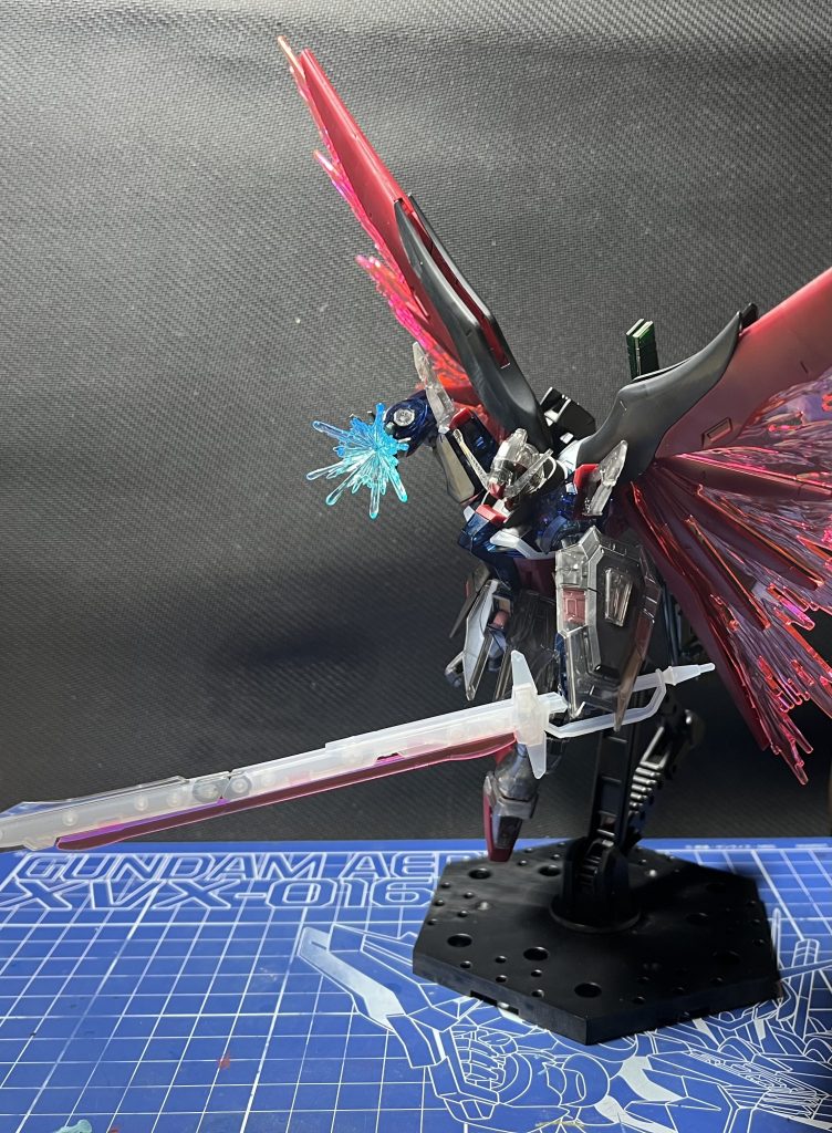 塗装剥げを気にしないで動かせるの良きやっぱり色々なポーズを取らせたい(´ω`)