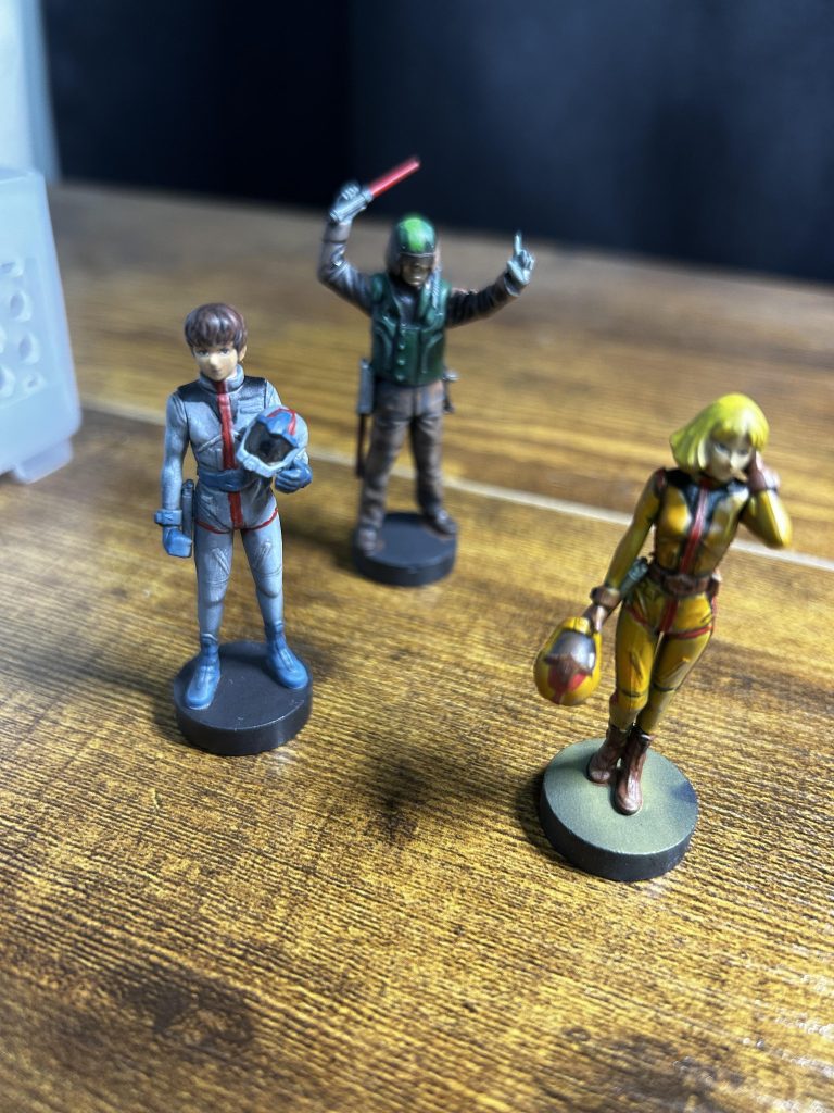 フィギュアの塗装にかかる時間もなかなかでした。