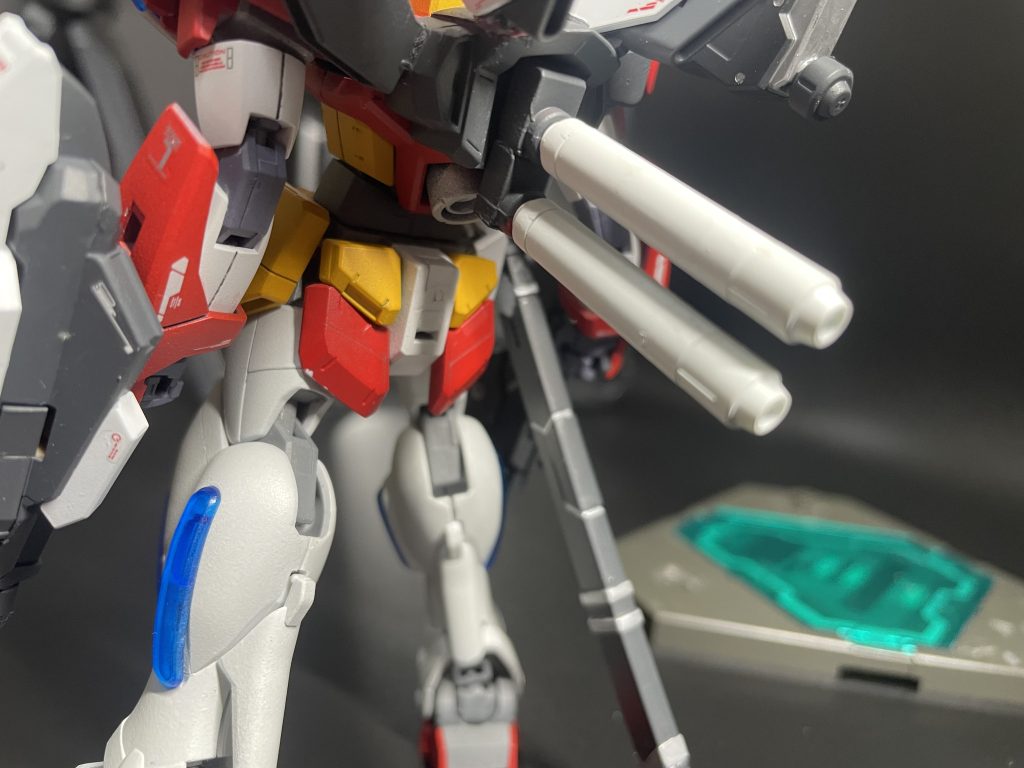 コイツを制作してからもうかなりの時間が経ちました。塗装の技術も多少なりとも上達し、並べてみると一目瞭然ですね。ただ、塗装のハゲが凄い。時間ができたら手直ししたいな……