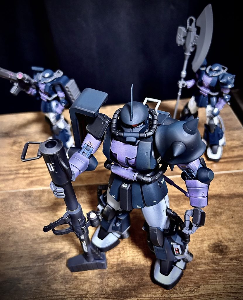 これもずいぶん長いこと詰みプラ化しておりました2.0の高機動型です。HG二体を偶然にもガイア機以外の武装にしていた事がこのショットを実現させてもらいました。