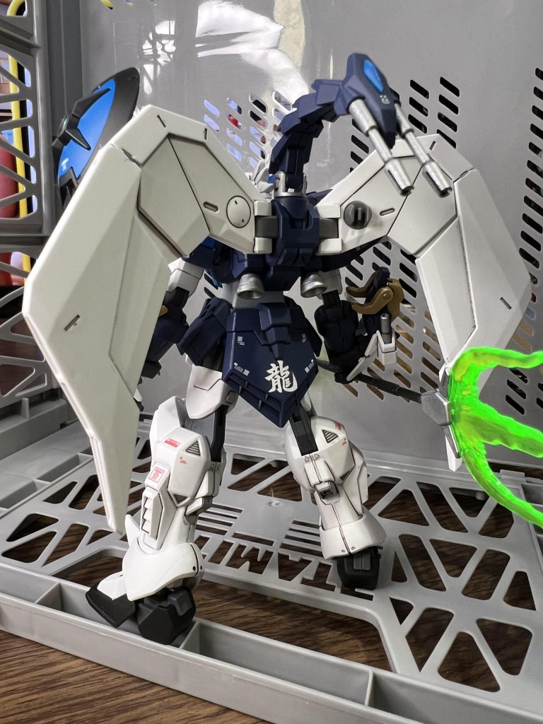 アルトロンガンダム〝青龍〟–6枚目/制作者：真樹京介