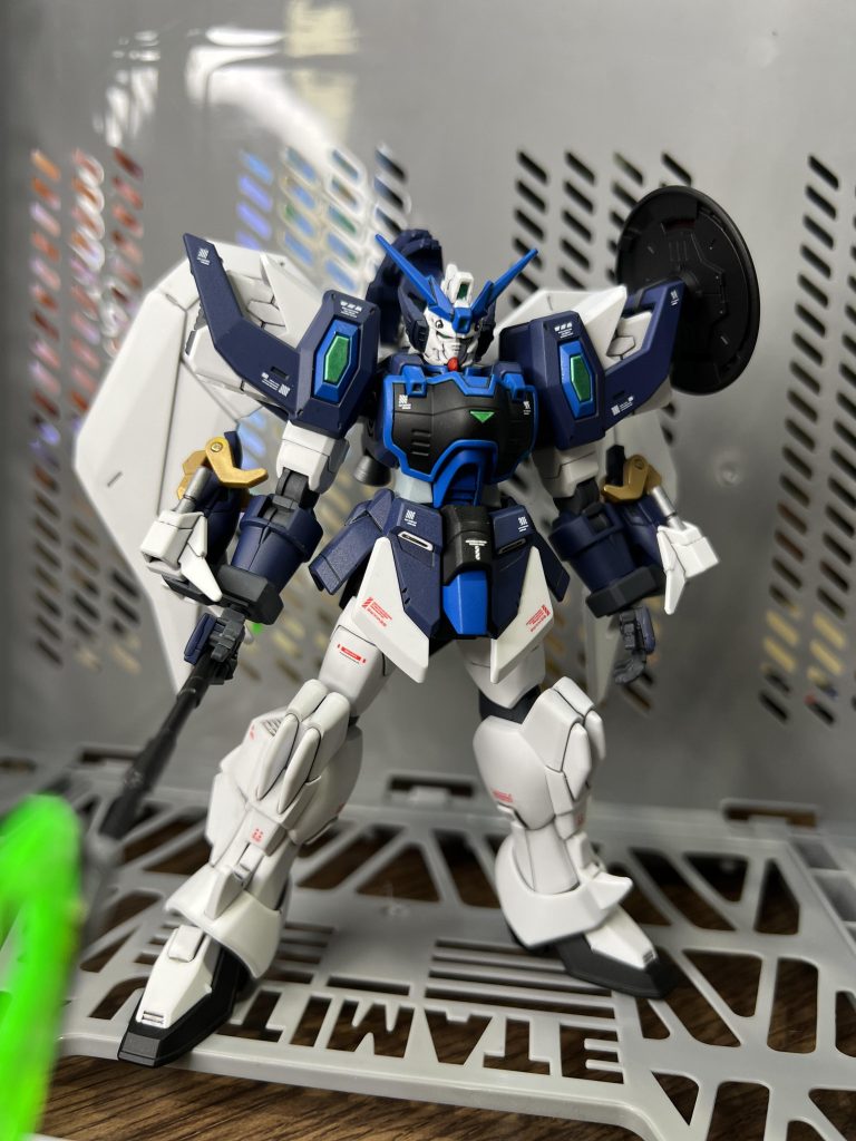 アルトロンガンダム〝青龍〟–2枚目/制作者：真樹京介