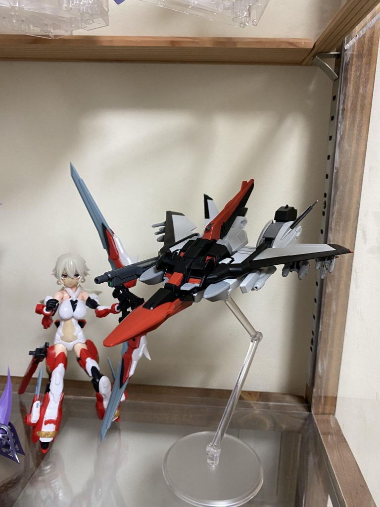 色合いが近いので弓兵と並べて飾ったり。