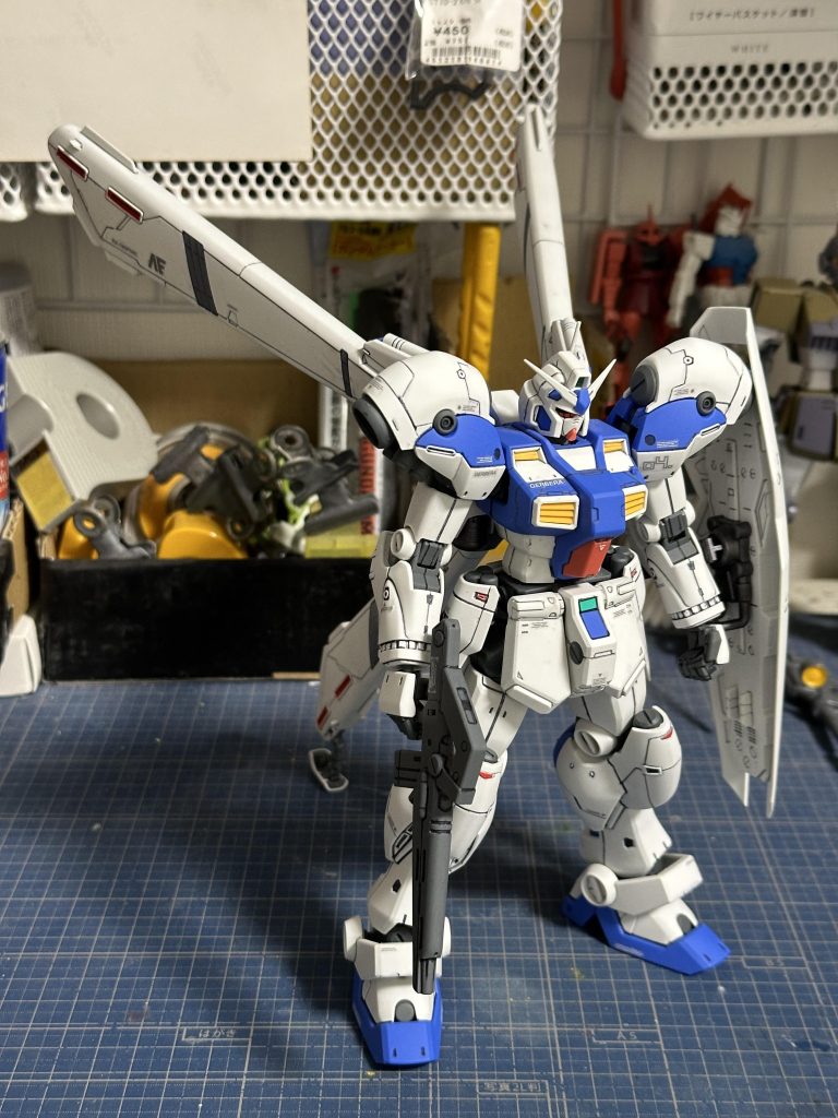 フロント右側(シュツルムブースター装備)。