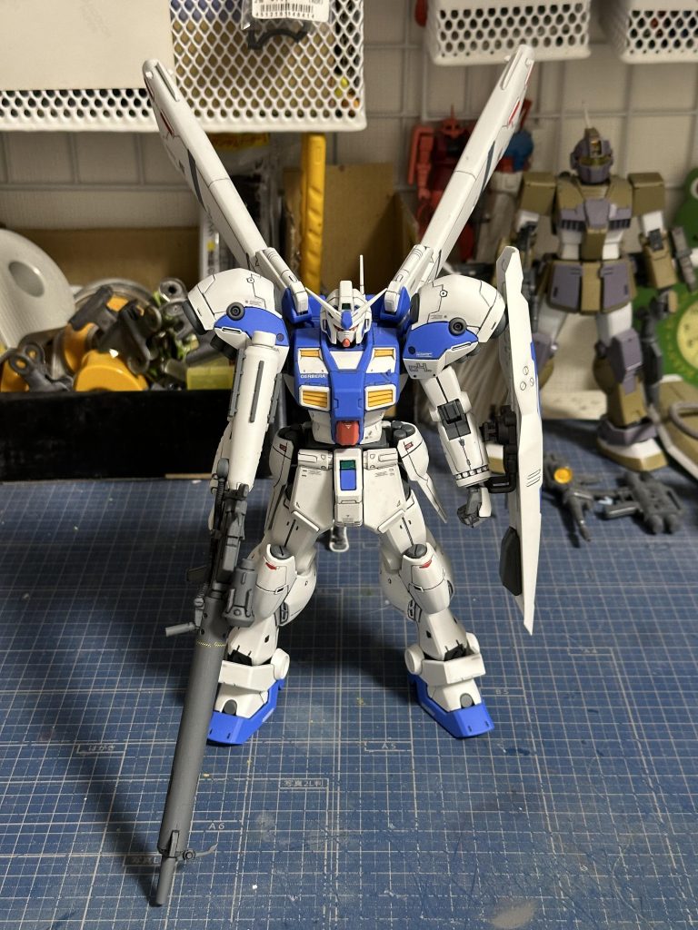 フロント正面(シュツルムブースター＆ロングライフル装備)。